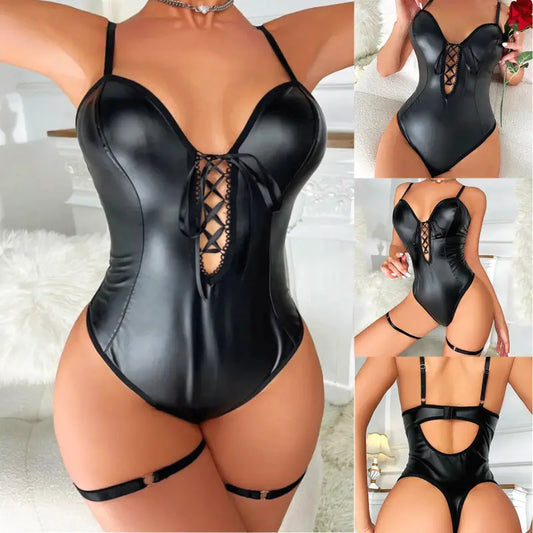 Body sexy in pelle nera con lacci per serate glamour