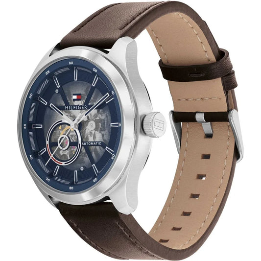 Montre Tommy Hilfiger Homme 1791888 design sportif 45 mm