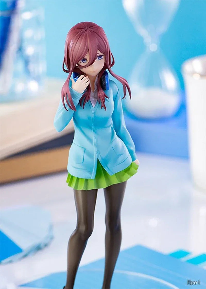 The Quintessential Quintuplets 18cm anime figures, Nakano Ichika, Nino, Itsuki in school outfits | Vilemo