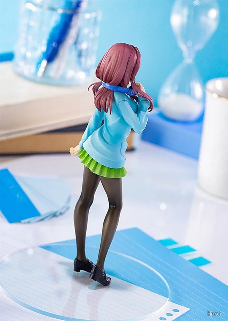 18cm anime figures of Nakano Ichika, Nino, Itsuki from The Quintessential Quintuplets in school uniforms | Vilemo