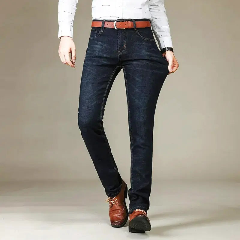 Jeans elasticizzati aderenti da uomo, autunnali, pantaloni casual in denim cotone, perfetti per il lavoro.