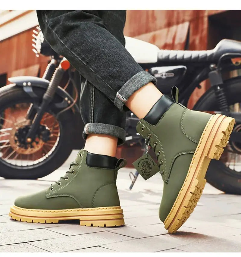 Stivale alto da uomo verde caldo, stivaletti da moto di moda, scarpe stringate invernali uomo